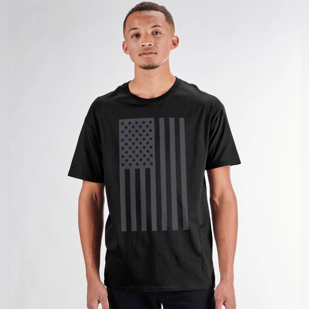 American flag t-shirt multiple sizes